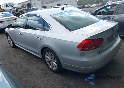 2013 Volkswagen Passat 2.5L Sel Premium from USA, damaged, VIN 1VWCP7A36DC131168